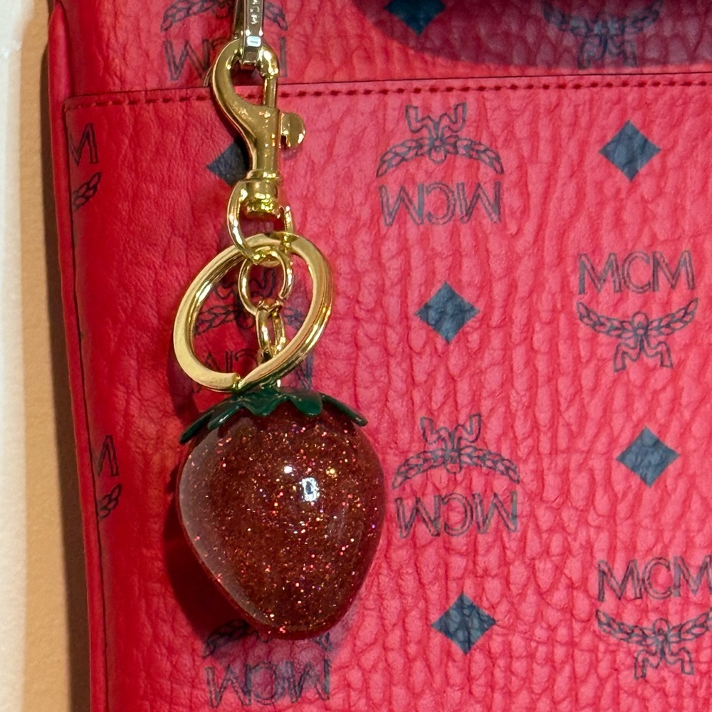 Strawberry bag charm ,gold hardware - Picture 4 of 9